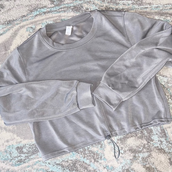 Gray tracksuit - Picture 4 of 5